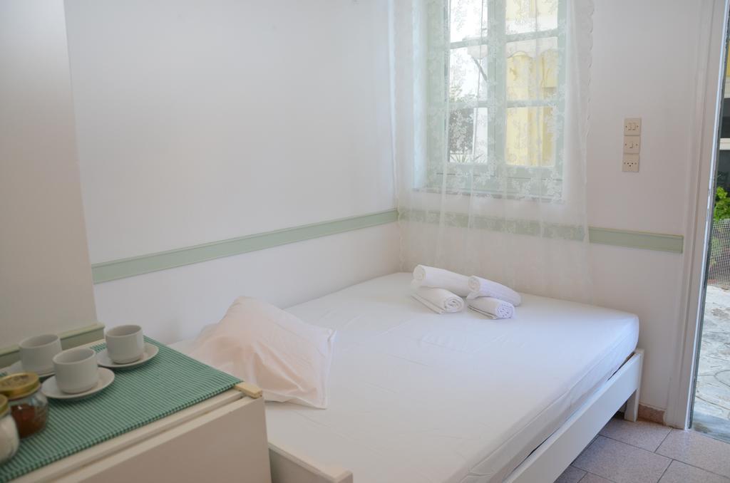 Aegli Rooms Tínos Habitación foto
