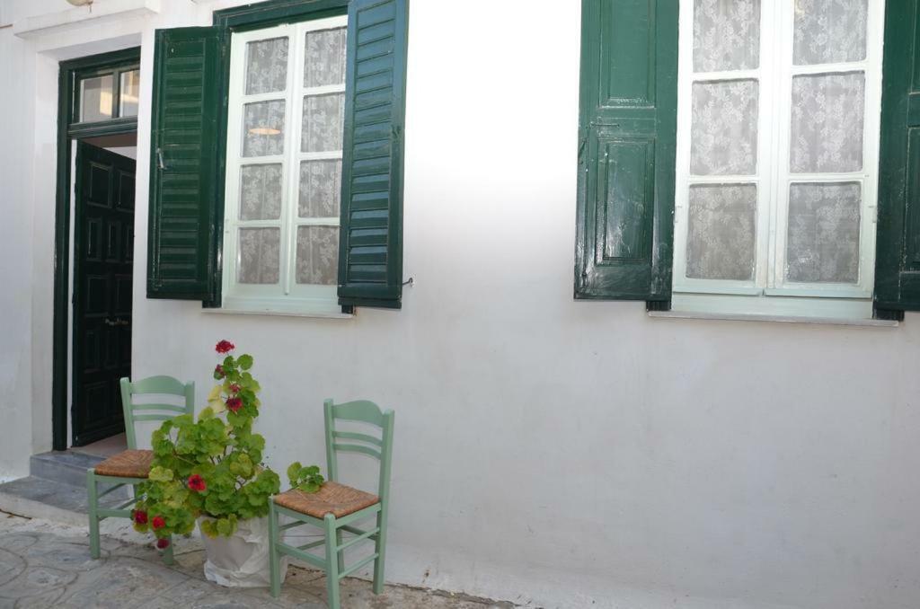 Aegli Rooms Tínos Exterior foto